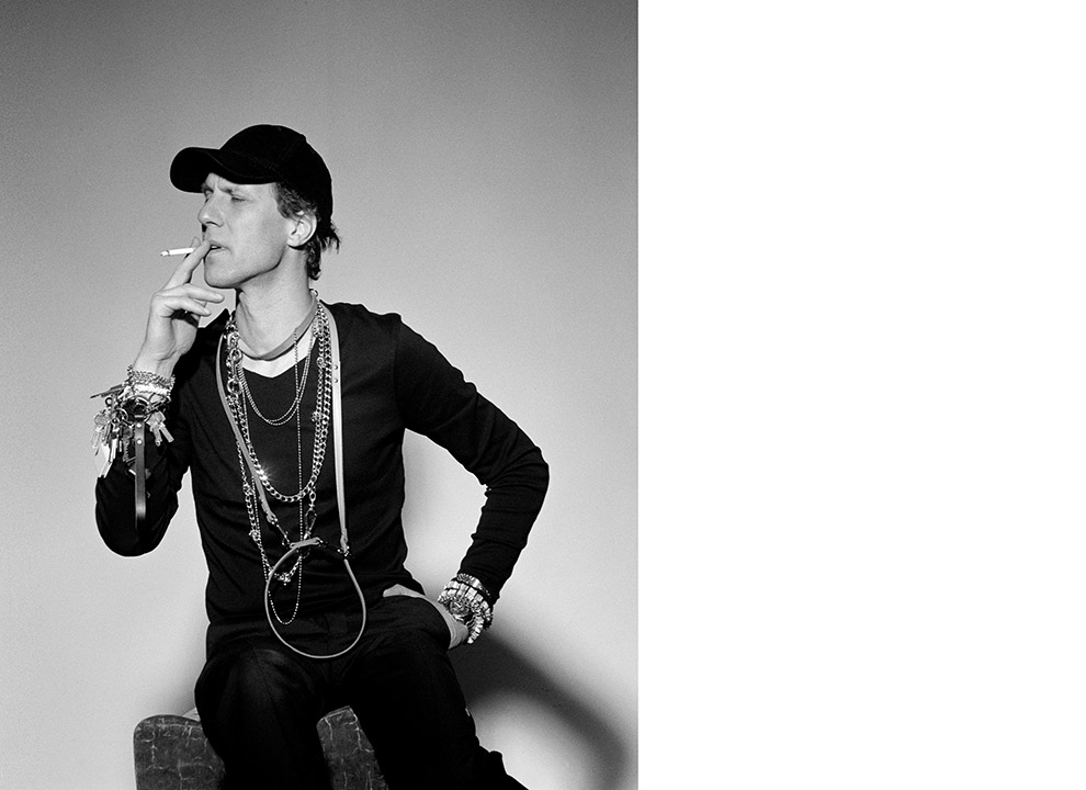 "Das Kleine Schwarze", Selbstporträt "Das Kleine Schwarze", Selbstporträt